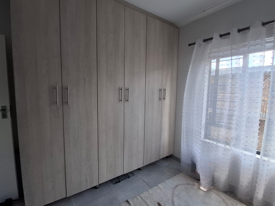 To Let 2 Bedroom Property for Rent in Lynnwood Gauteng