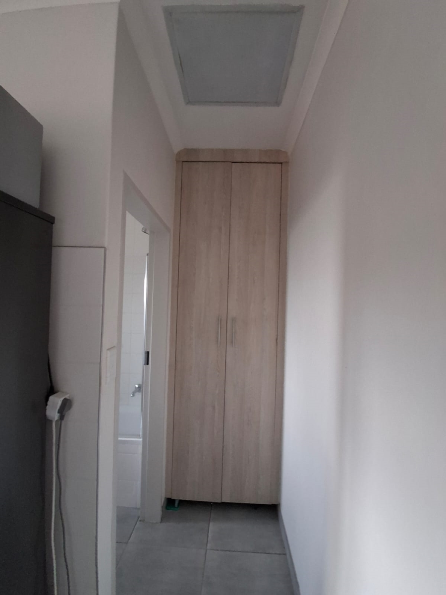 To Let 2 Bedroom Property for Rent in Lynnwood Gauteng