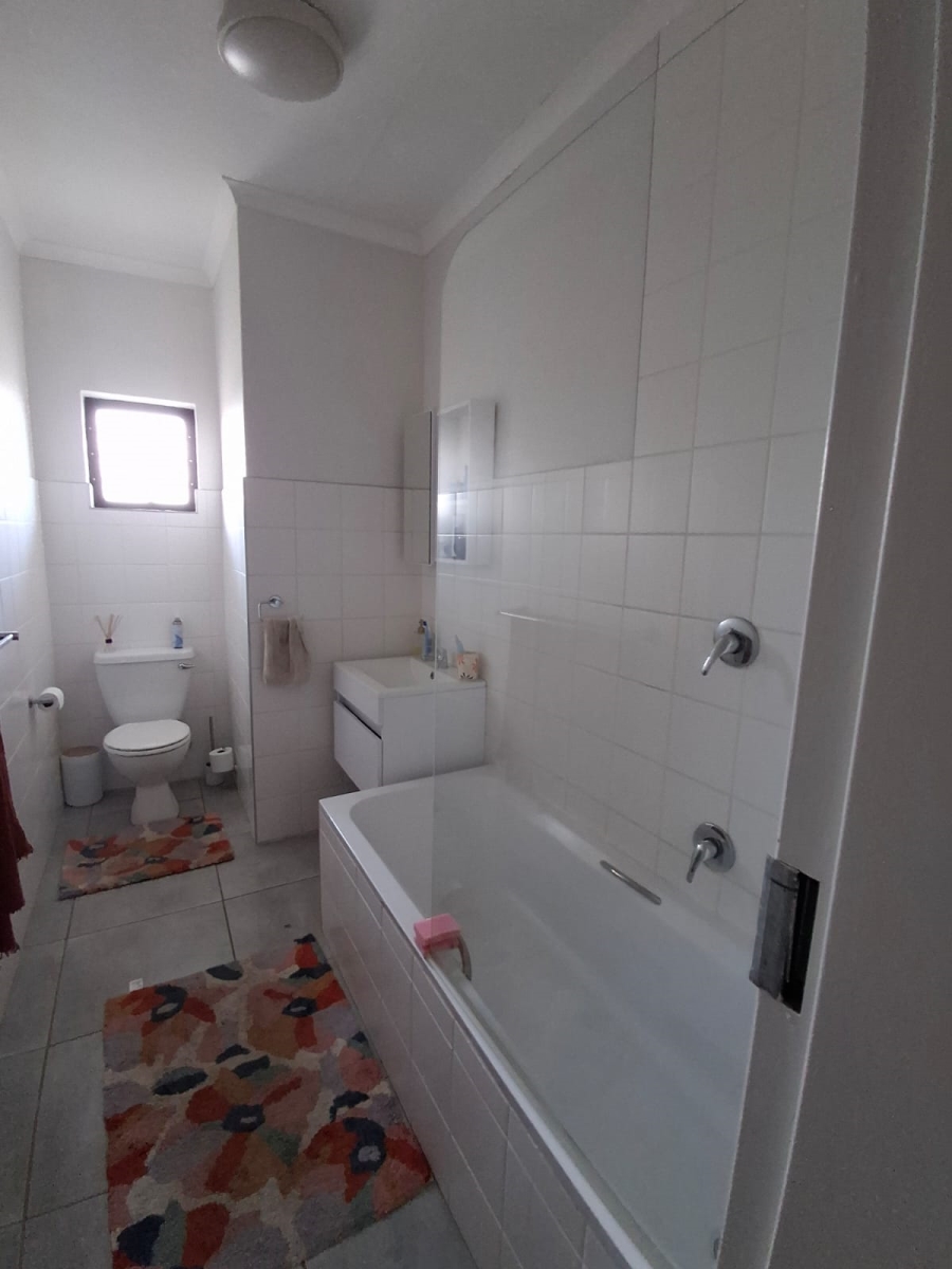 To Let 2 Bedroom Property for Rent in Lynnwood Gauteng