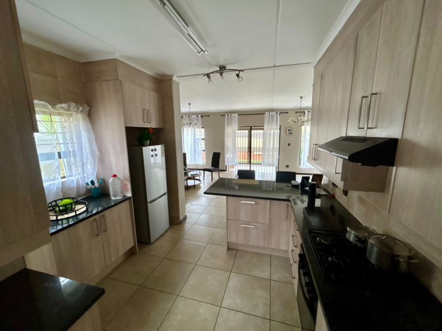 3 Bedroom Property for Sale in Ruimsig Gauteng