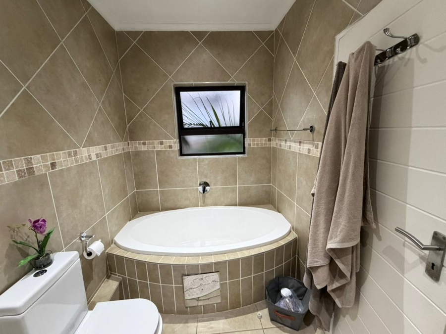 3 Bedroom Property for Sale in Ruimsig Gauteng