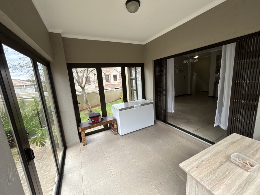 3 Bedroom Property for Sale in Ruimsig Gauteng
