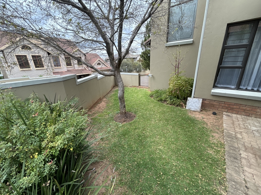 3 Bedroom Property for Sale in Ruimsig Gauteng