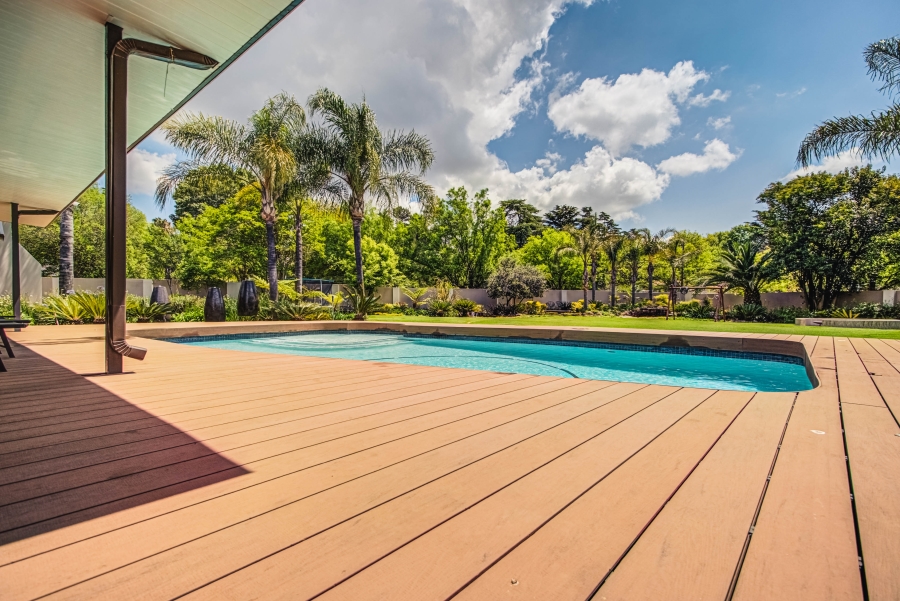4 Bedroom Property for Sale in Lakefield Gauteng