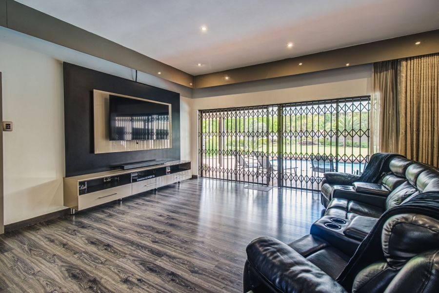 4 Bedroom Property for Sale in Lakefield Gauteng
