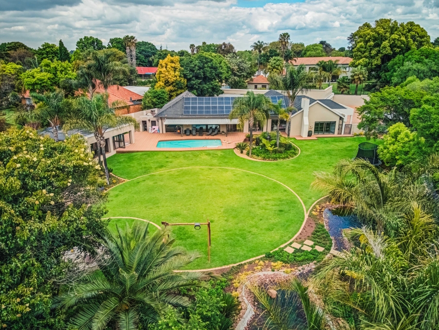 4 Bedroom Property for Sale in Lakefield Gauteng