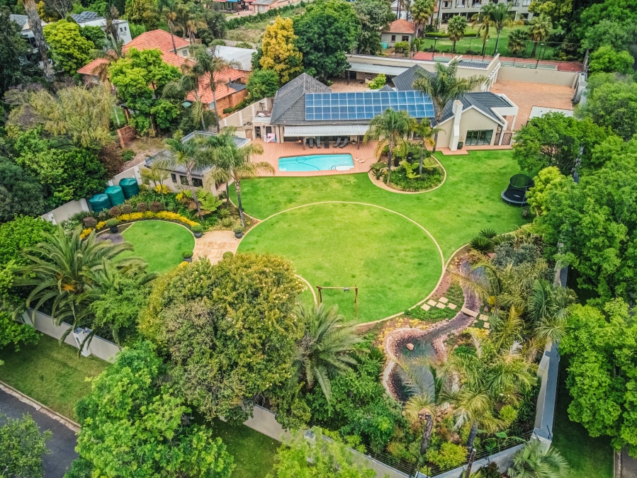 4 Bedroom Property for Sale in Lakefield Gauteng