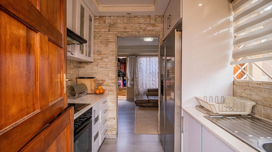 2 Bedroom Property for Sale in Ormonde Gauteng
