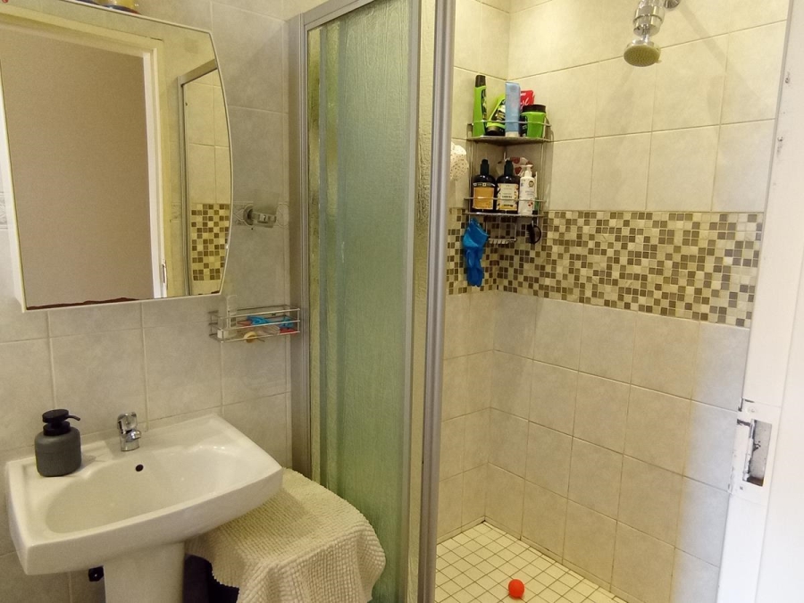 3 Bedroom Property for Sale in Bassonia Gauteng