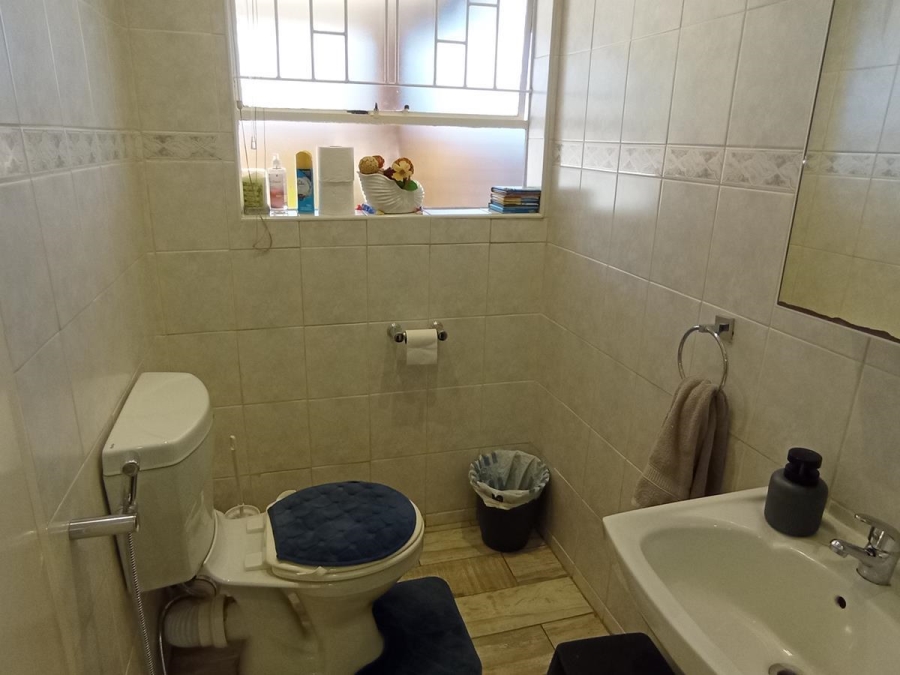 3 Bedroom Property for Sale in Bassonia Gauteng