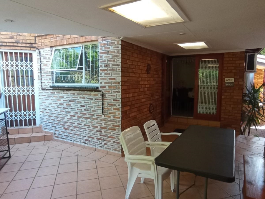 3 Bedroom Property for Sale in Bassonia Gauteng