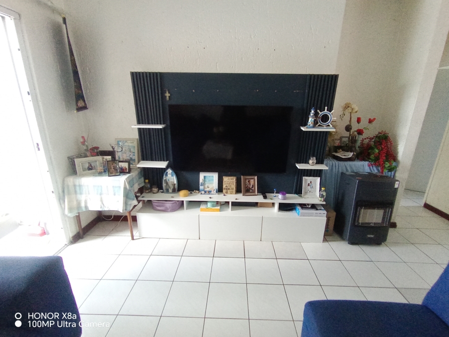 2 Bedroom Property for Sale in Malvern East Gauteng