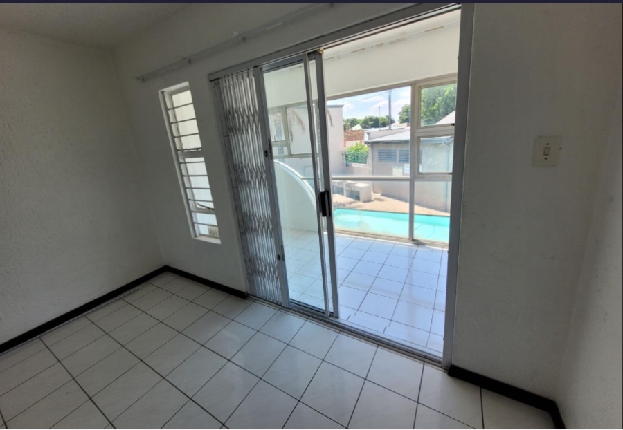 2 Bedroom Property for Sale in Malvern East Gauteng