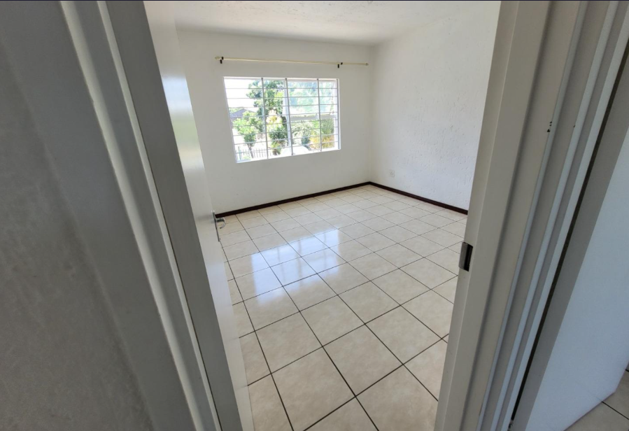 2 Bedroom Property for Sale in Malvern East Gauteng