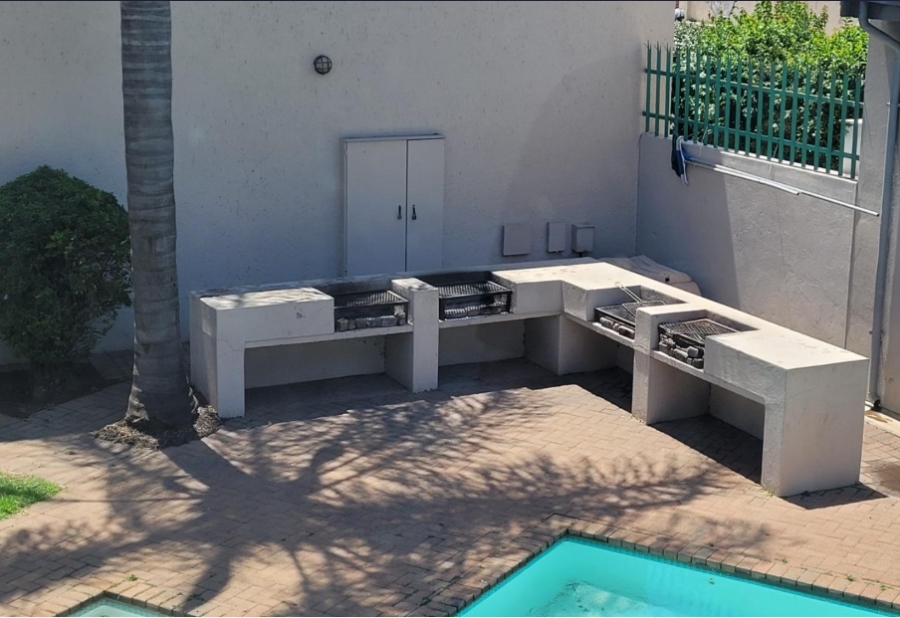 2 Bedroom Property for Sale in Malvern East Gauteng