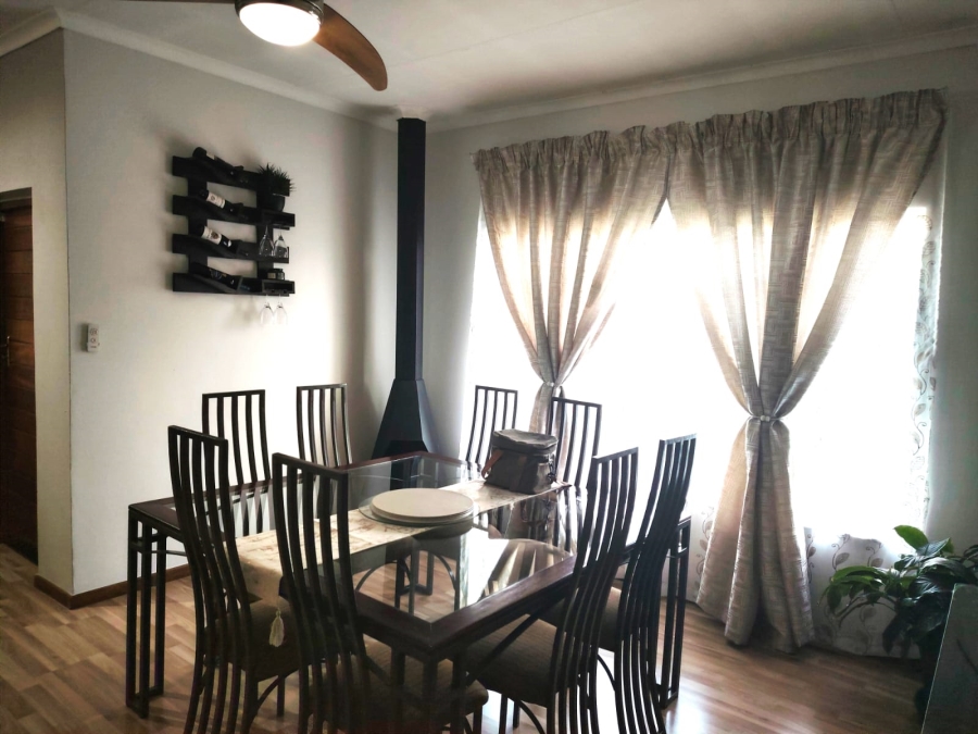 4 Bedroom Property for Sale in Casseldale Gauteng