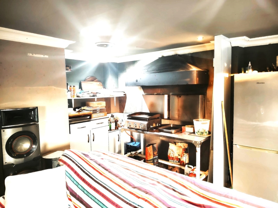 4 Bedroom Property for Sale in Casseldale Gauteng