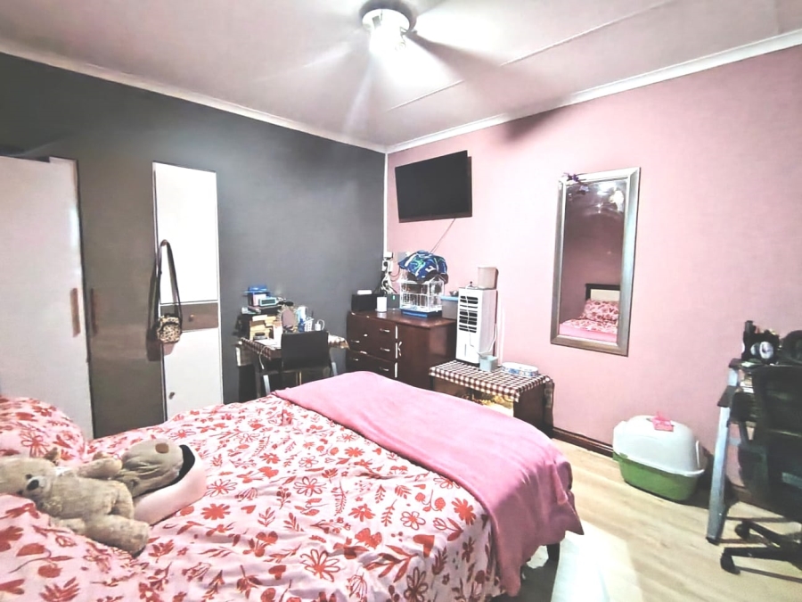 4 Bedroom Property for Sale in Casseldale Gauteng