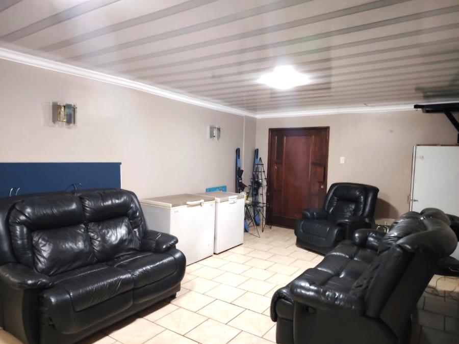 4 Bedroom Property for Sale in Casseldale Gauteng