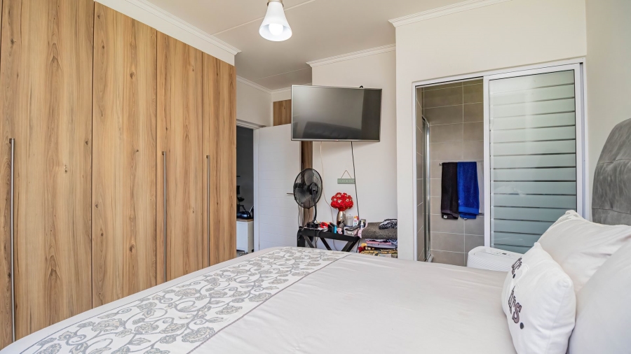 3 Bedroom Property for Sale in Modderfontein Gauteng