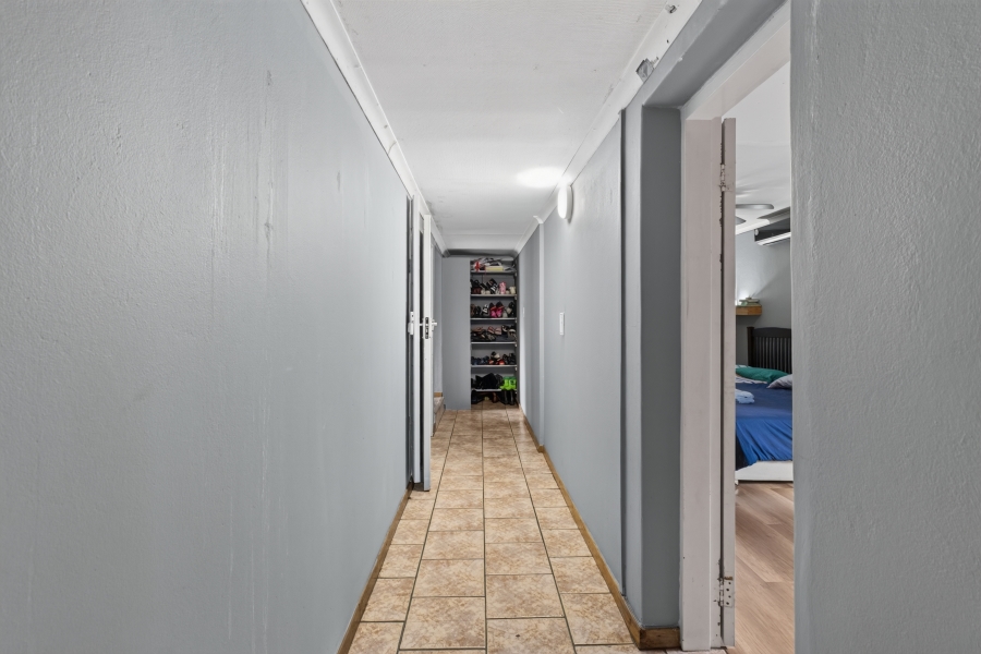 3 Bedroom Property for Sale in Waverley Gauteng