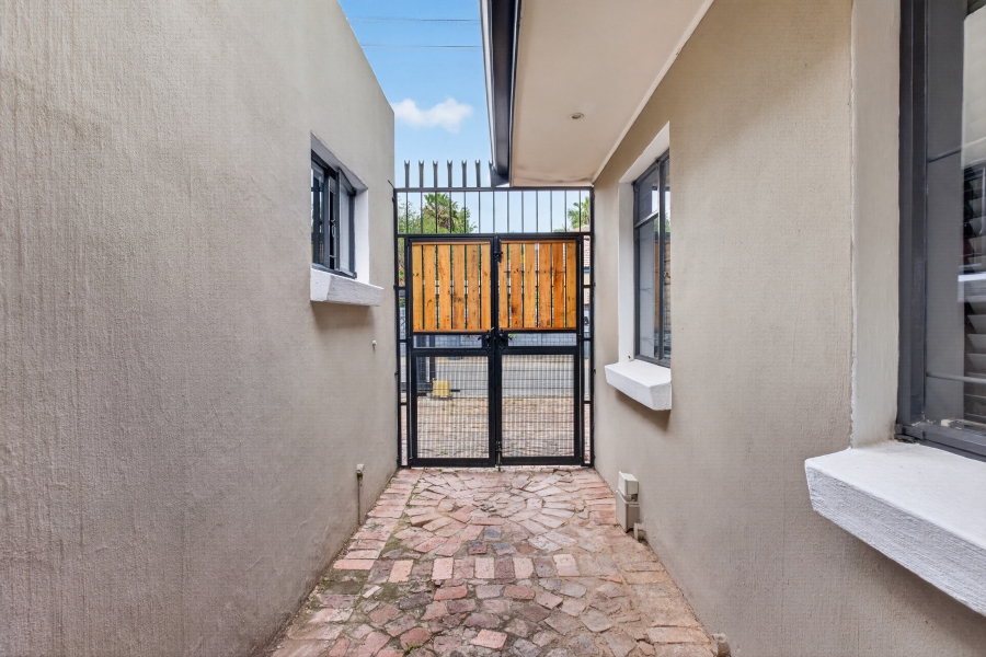 2 Bedroom Property for Sale in Villieria Gauteng