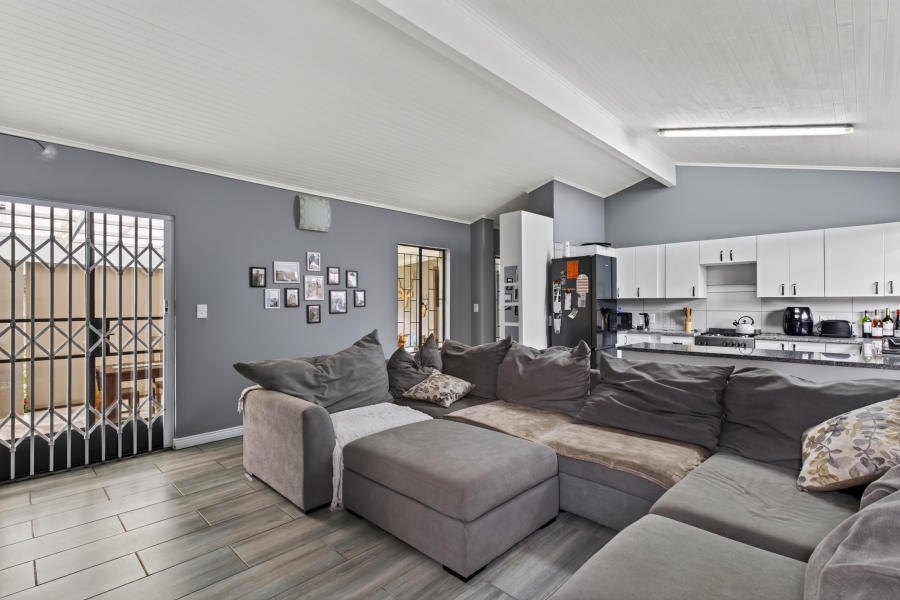 2 Bedroom Property for Sale in Villieria Gauteng