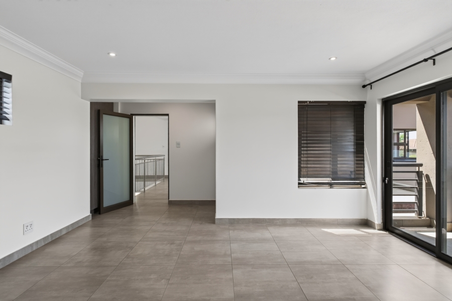 4 Bedroom Property for Sale in Zambezi Country Estate Gauteng