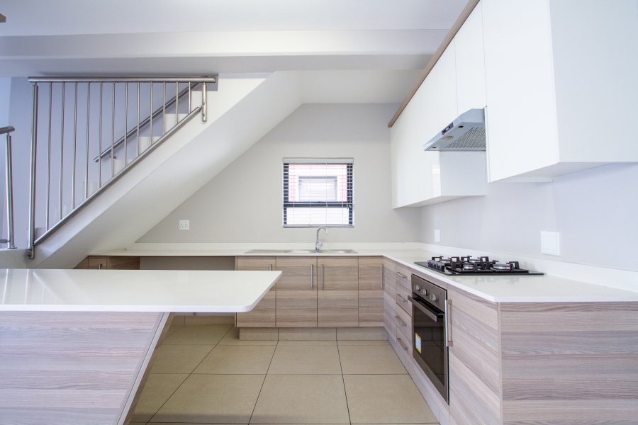 3 Bedroom Property for Sale in Equestria Gauteng