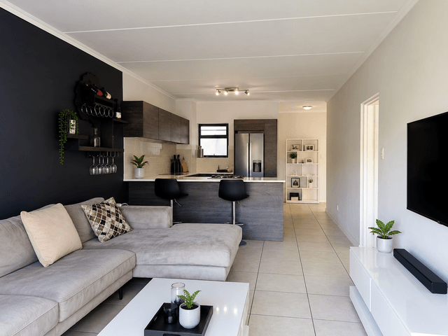 3 Bedroom Property for Sale in Oakdene Gauteng