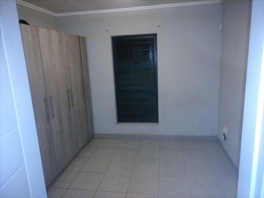 3 Bedroom Property for Sale in Protea Glen Gauteng