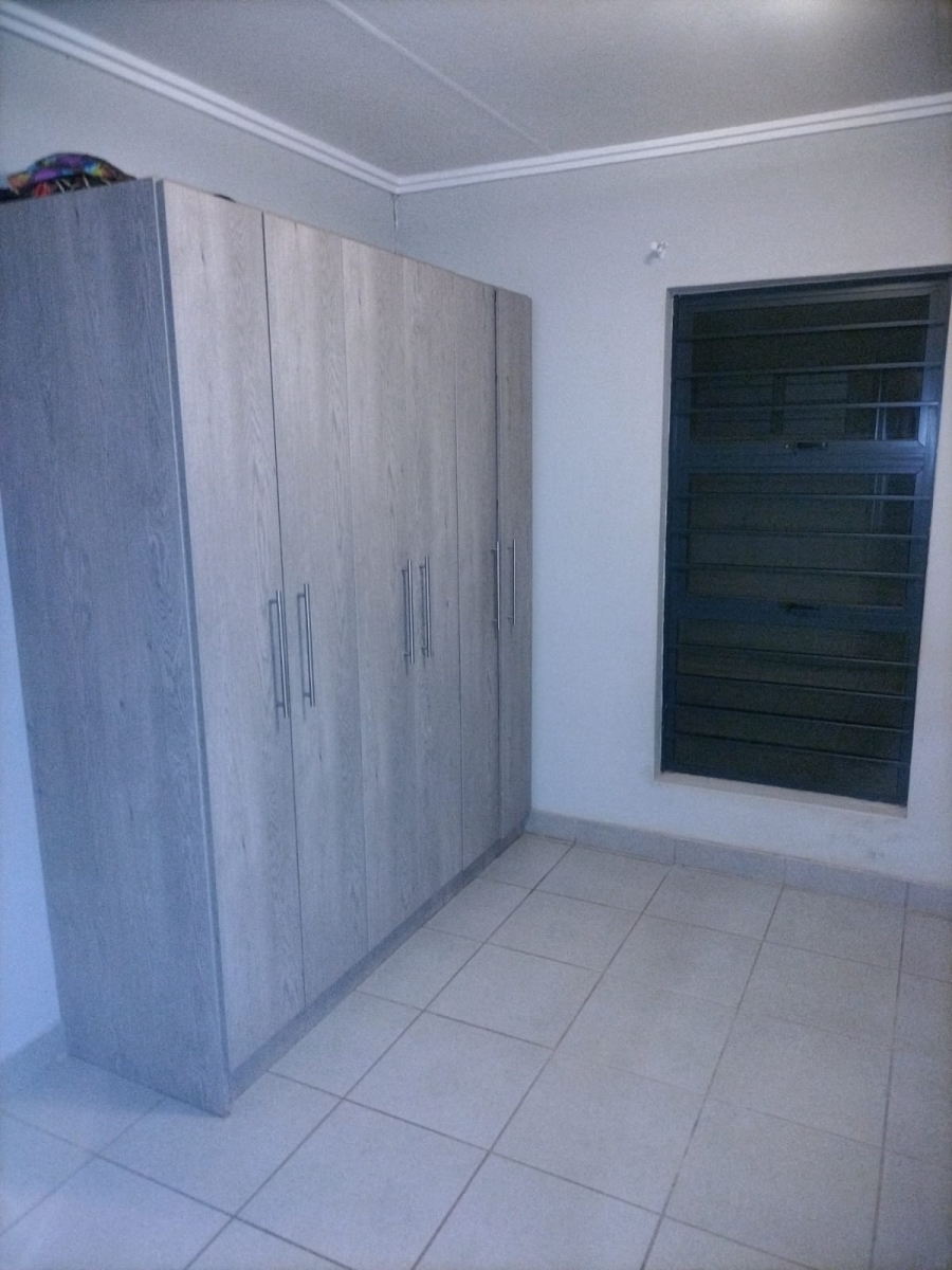 3 Bedroom Property for Sale in Protea Glen Gauteng
