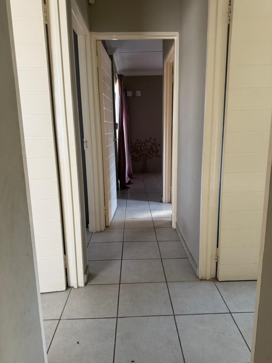3 Bedroom Property for Sale in South Hills Gauteng