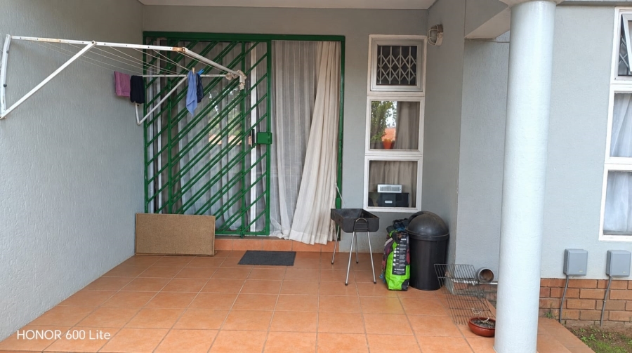 To Let 2 Bedroom Property for Rent in Winchester Hills Gauteng