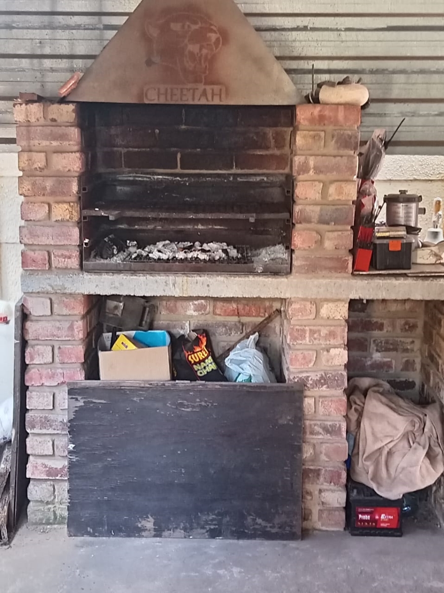 2 Bedroom Property for Sale in Vanderbijlpark CE 1 Gauteng