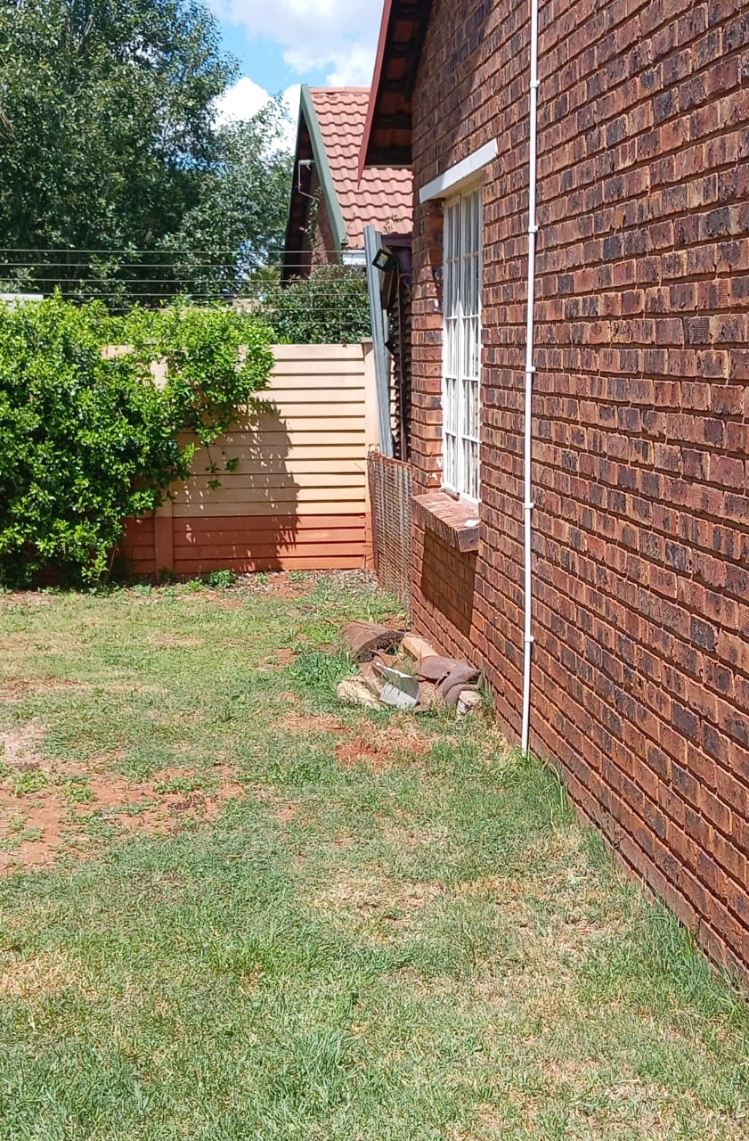 2 Bedroom Property for Sale in Vanderbijlpark CE 1 Gauteng