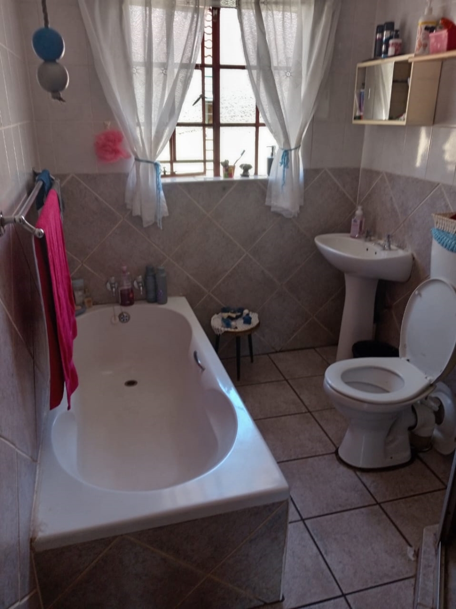 2 Bedroom Property for Sale in Vanderbijlpark CE 1 Gauteng