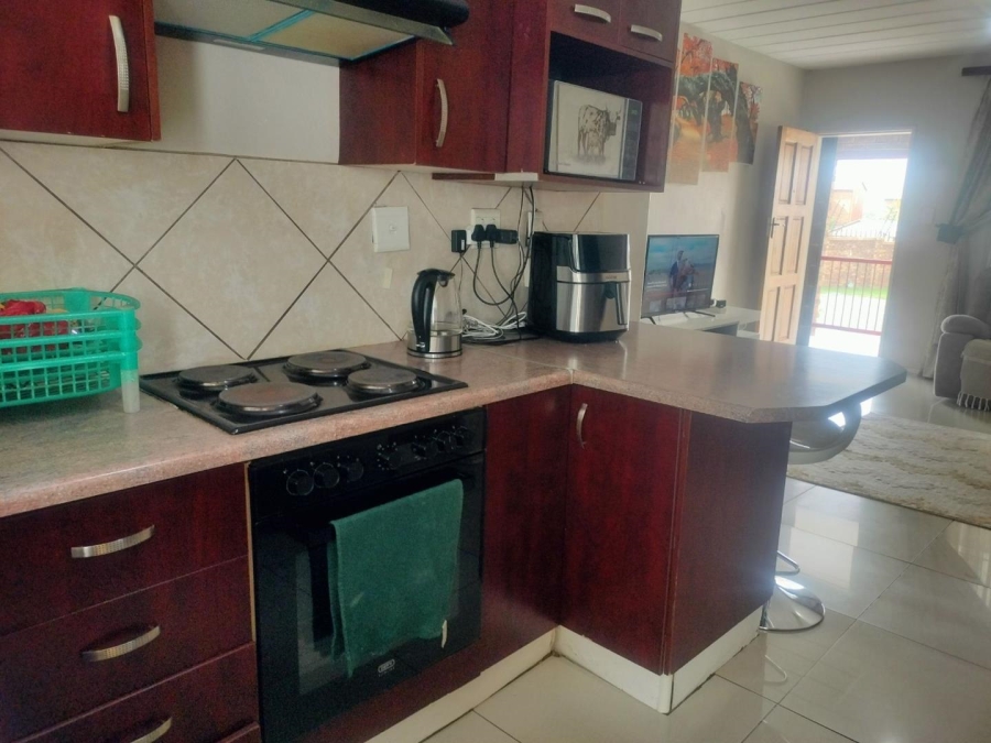 2 Bedroom Property for Sale in Erand Gardens Gauteng