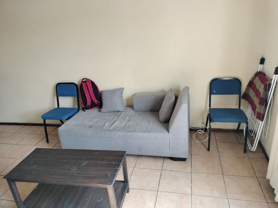 2 Bedroom Property for Sale in Erand Gardens Gauteng