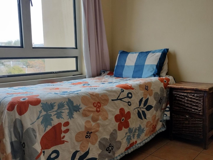 2 Bedroom Property for Sale in Erand Gardens Gauteng