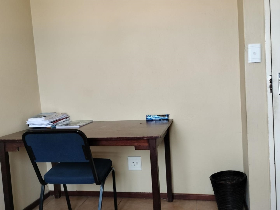 2 Bedroom Property for Sale in Erand Gardens Gauteng
