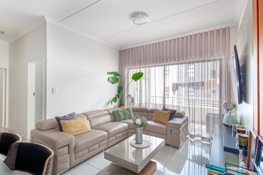 2 Bedroom Property for Sale in Erand Gardens Gauteng
