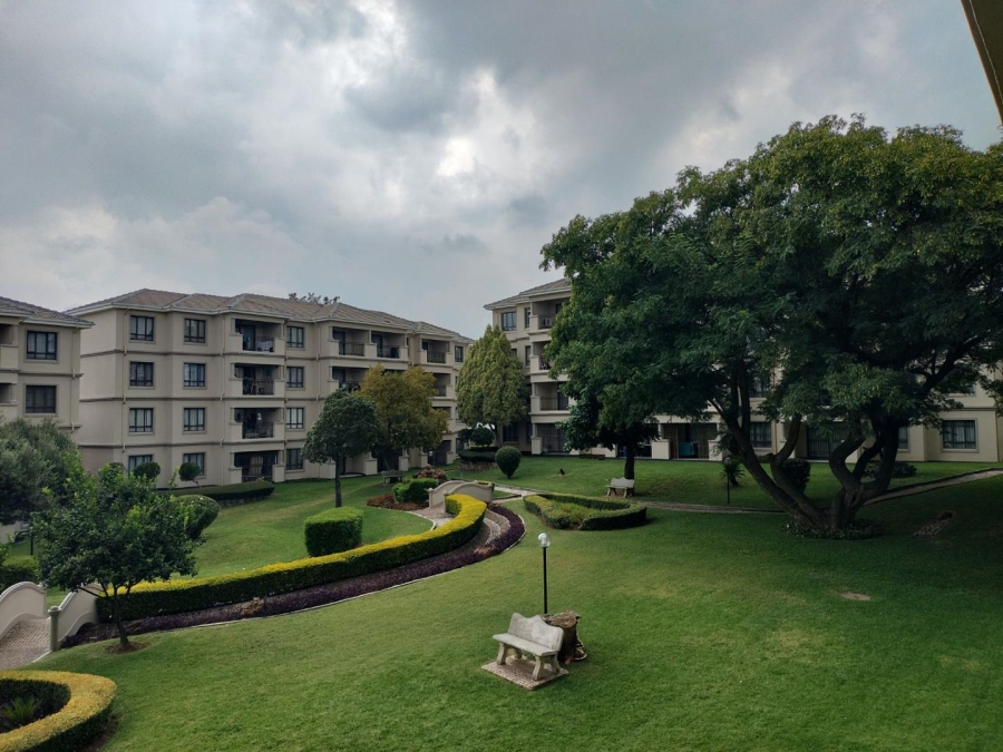 2 Bedroom Property for Sale in Noordwyk Gauteng