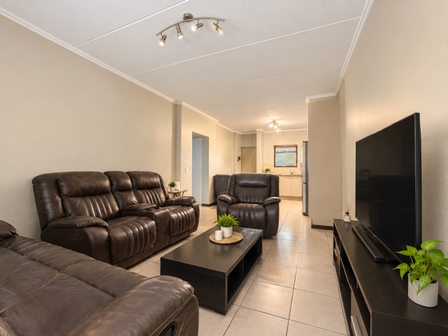 2 Bedroom Property for Sale in Bryanston Gauteng