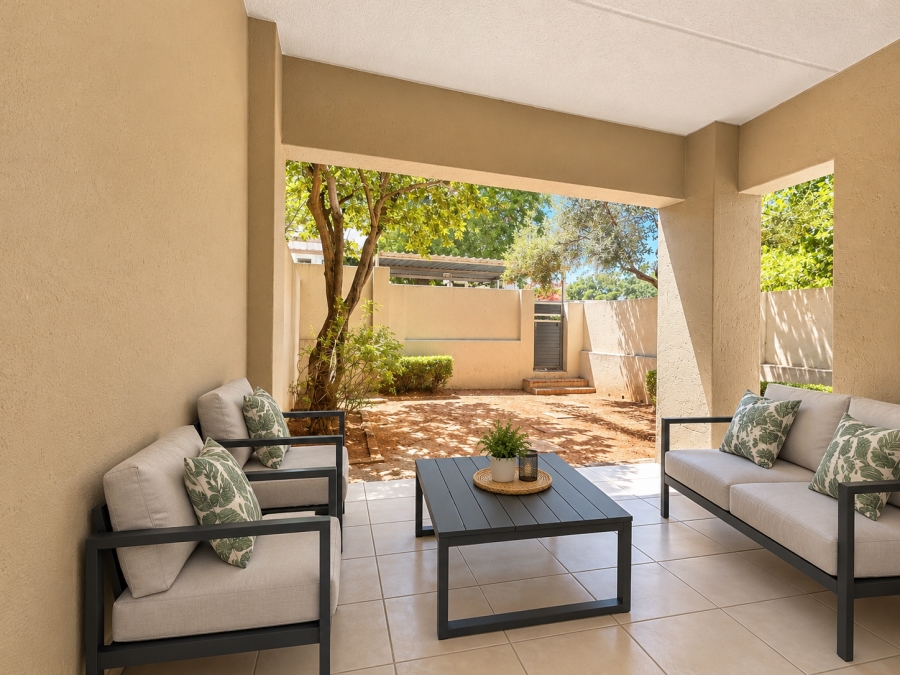 2 Bedroom Property for Sale in Bryanston Gauteng