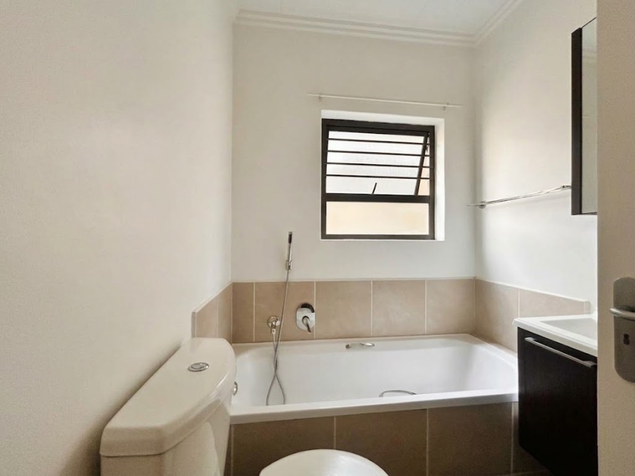2 Bedroom Property for Sale in Bryanston Gauteng