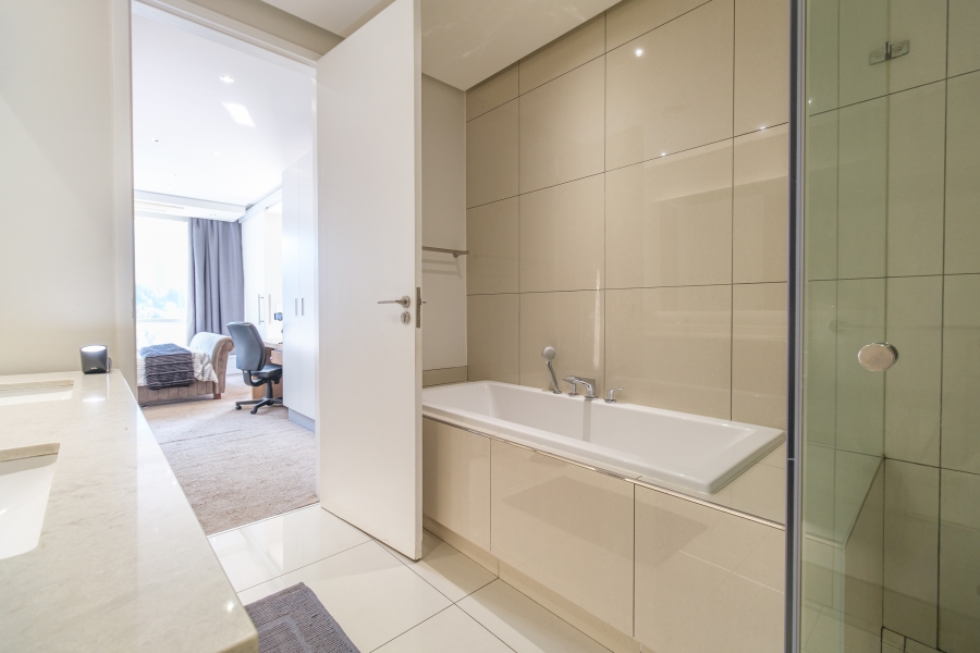 To Let 1 Bedroom Property for Rent in Sandown Gauteng