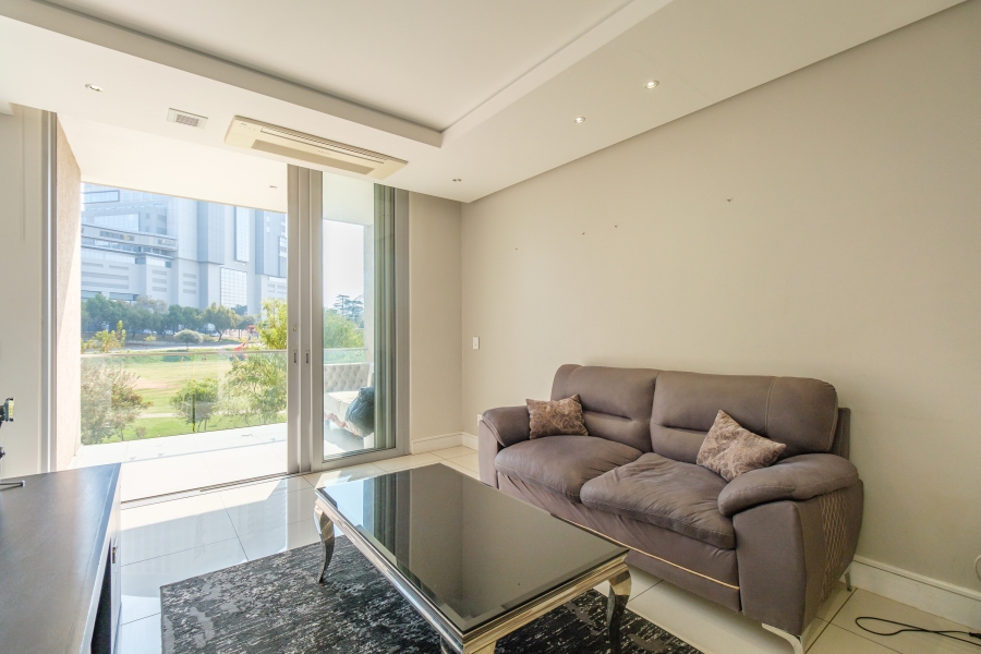 To Let 1 Bedroom Property for Rent in Sandown Gauteng