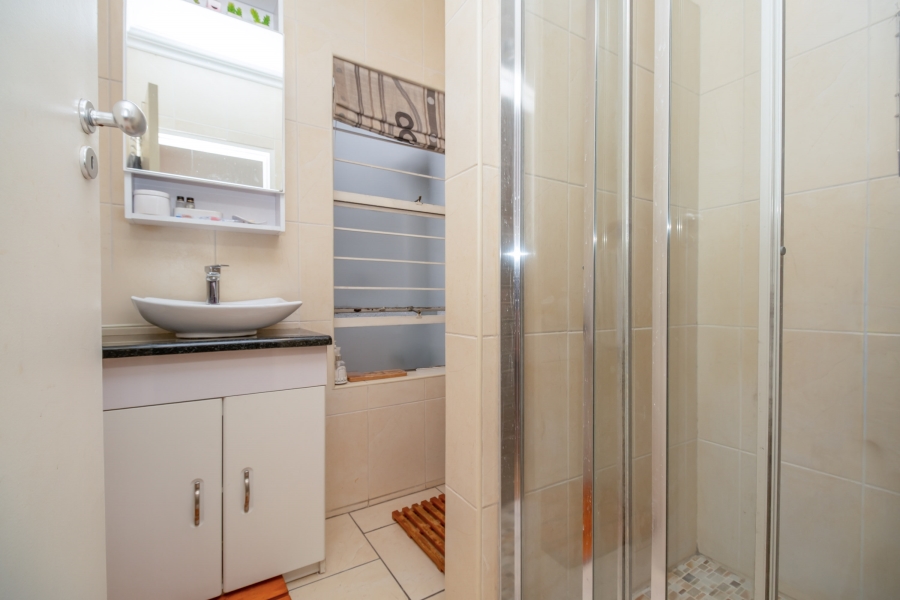 2 Bedroom Property for Sale in Woodmead Gauteng