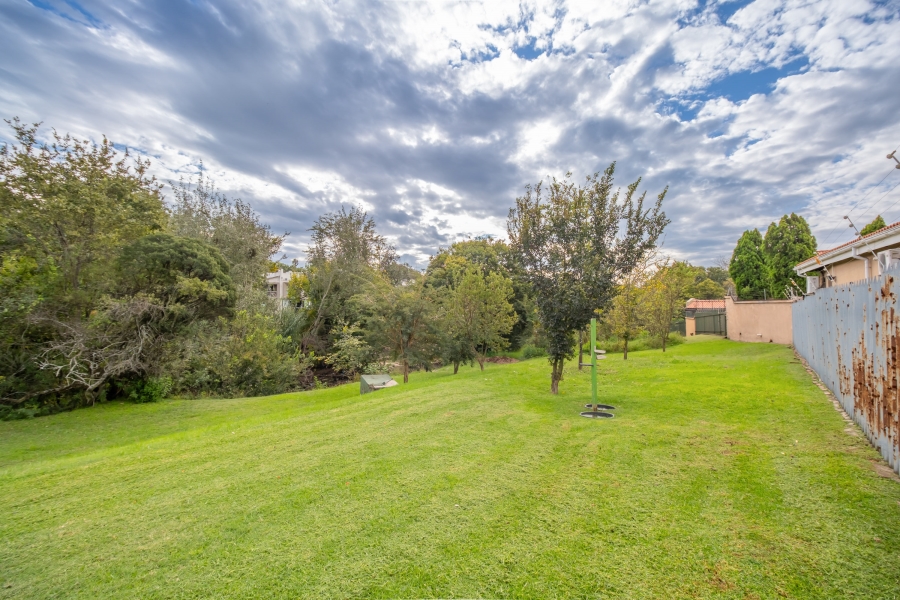 2 Bedroom Property for Sale in Woodmead Gauteng